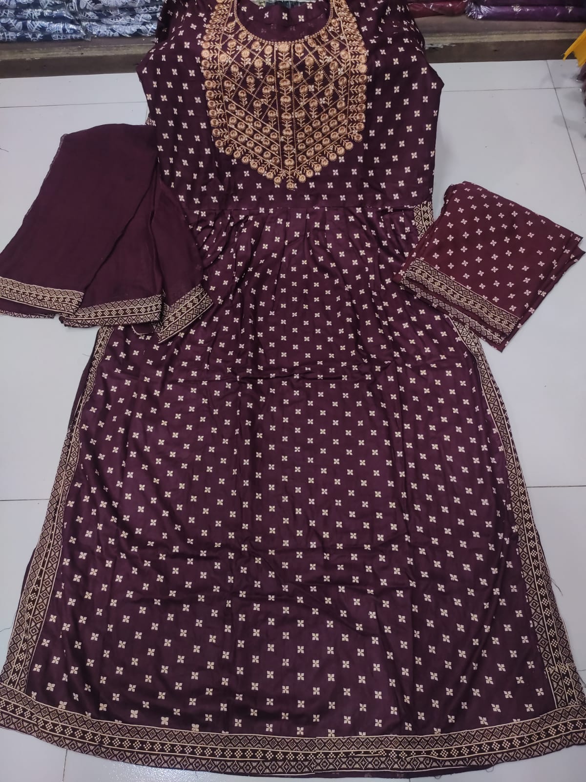 Nayra Cut Three Piece