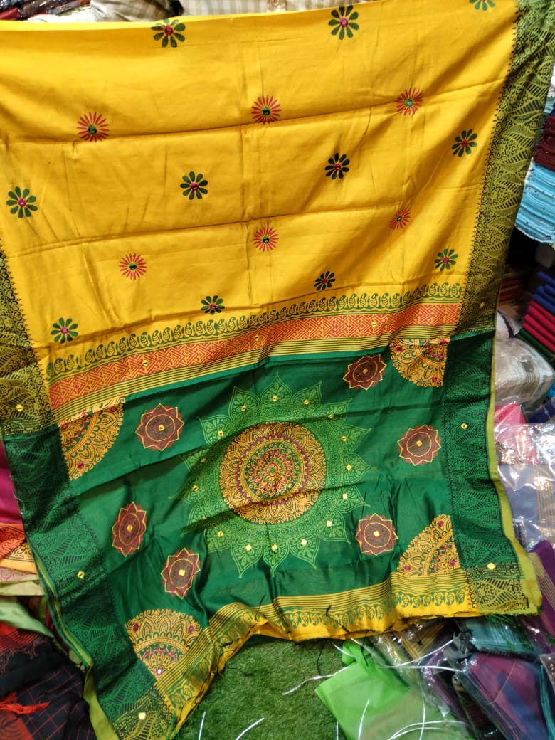 এমব্রয়ডাড়ী ধুপিয়ানসিল্ক শাড়ী ছবি 9