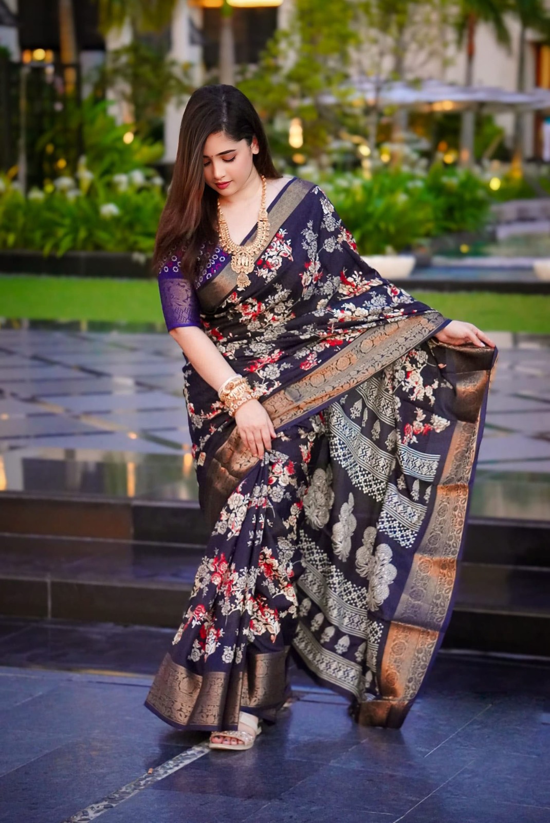 Dhupiyan Sharee with Blouse Piece ছবি 4