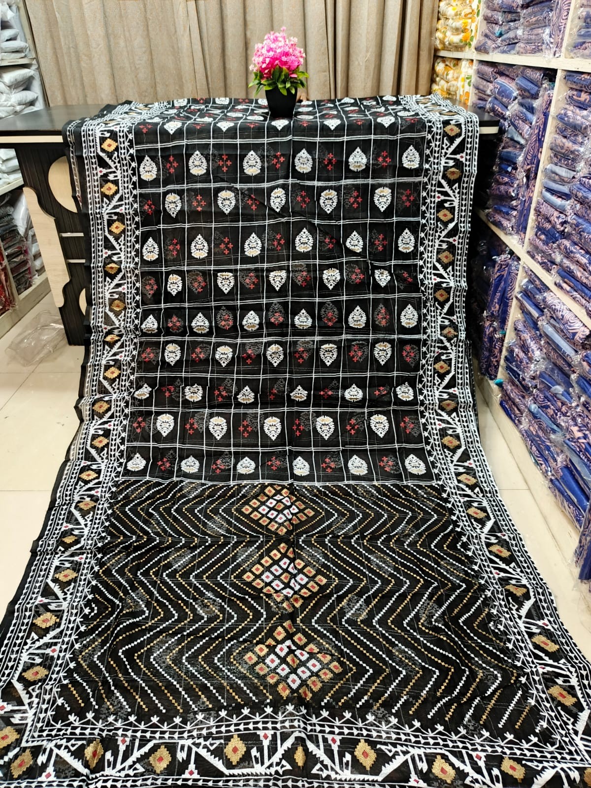Half Silk Skin Print Sharee ছবি 6
