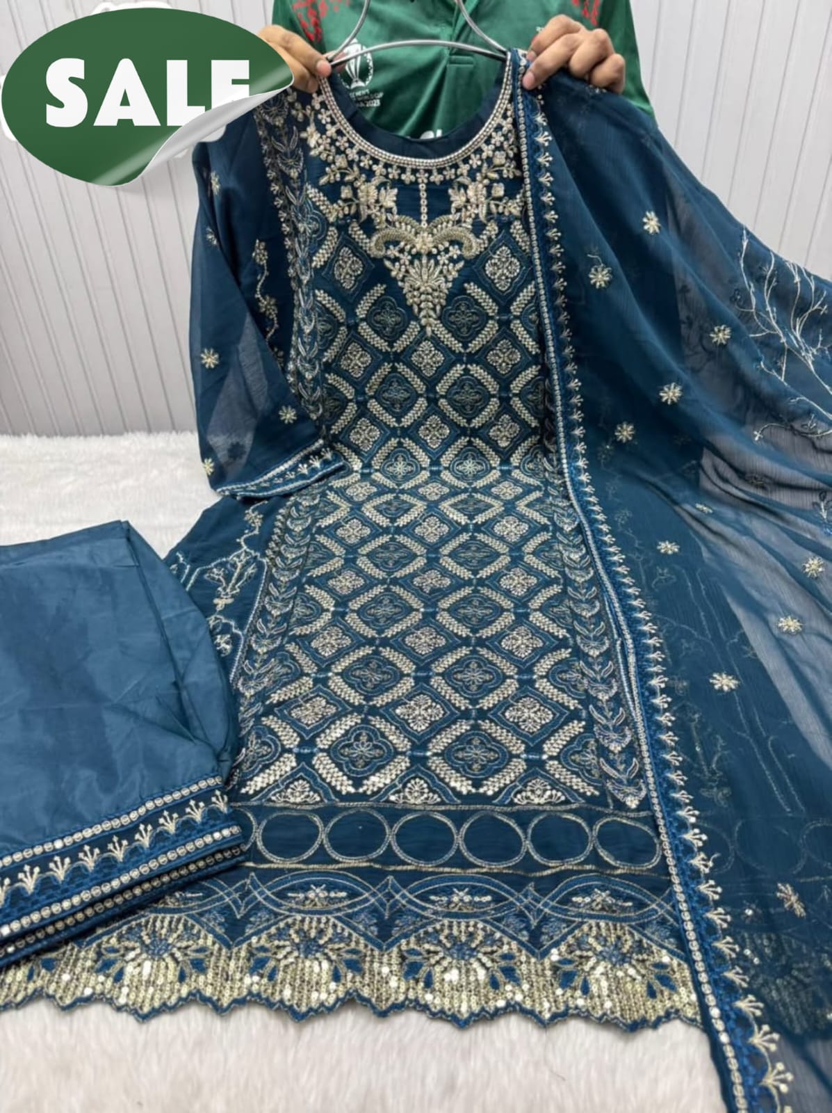 Radymade Three Piece ছবি 3