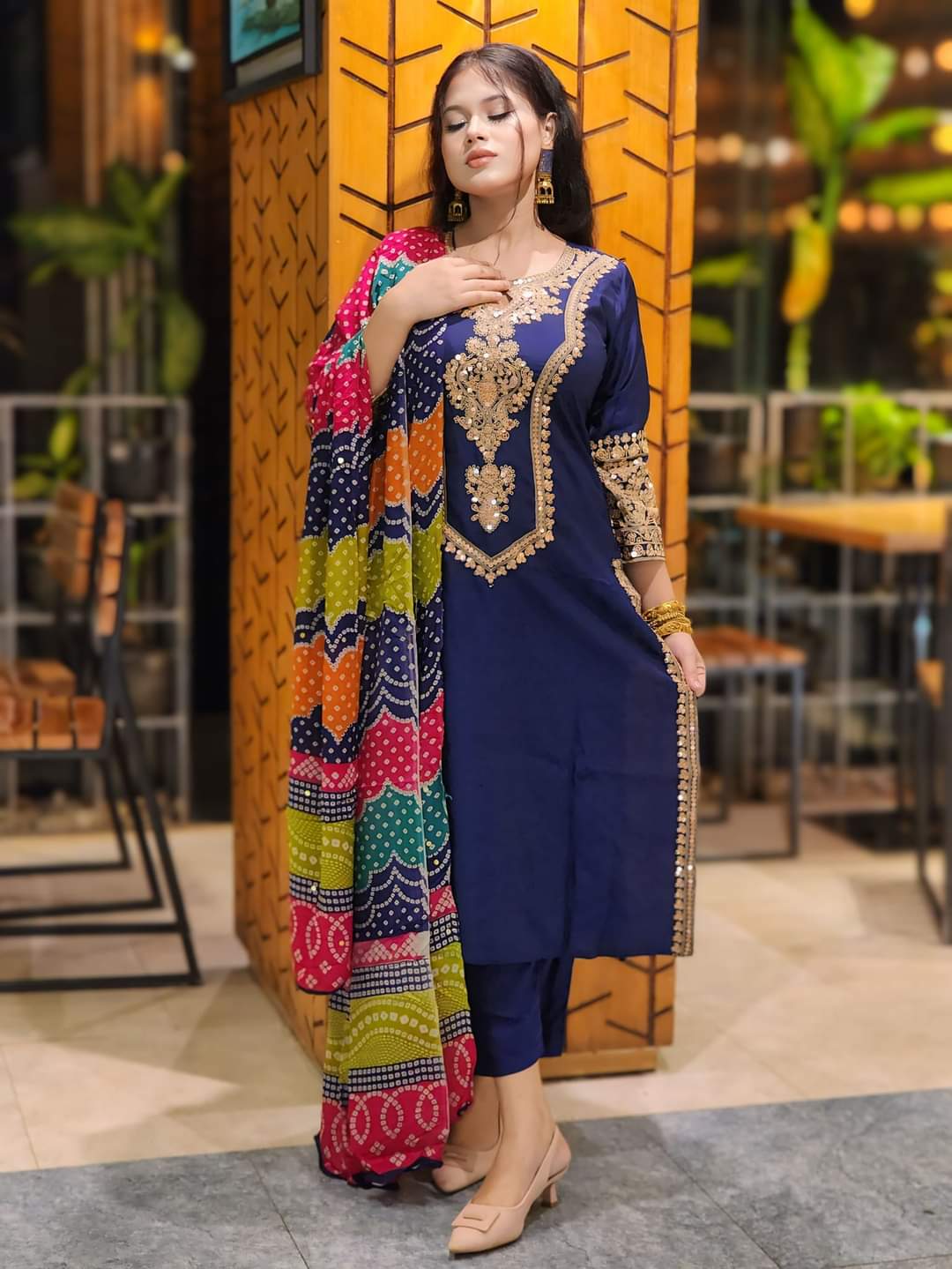 Linen Sequence Three Piece ছবি 2