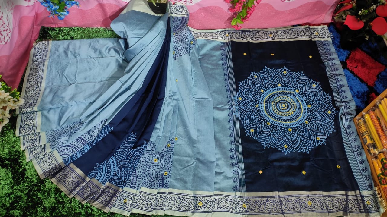 এমব্রয়ডাড়ী ধুপিয়ানসিল্ক শাড়ী ছবি 20