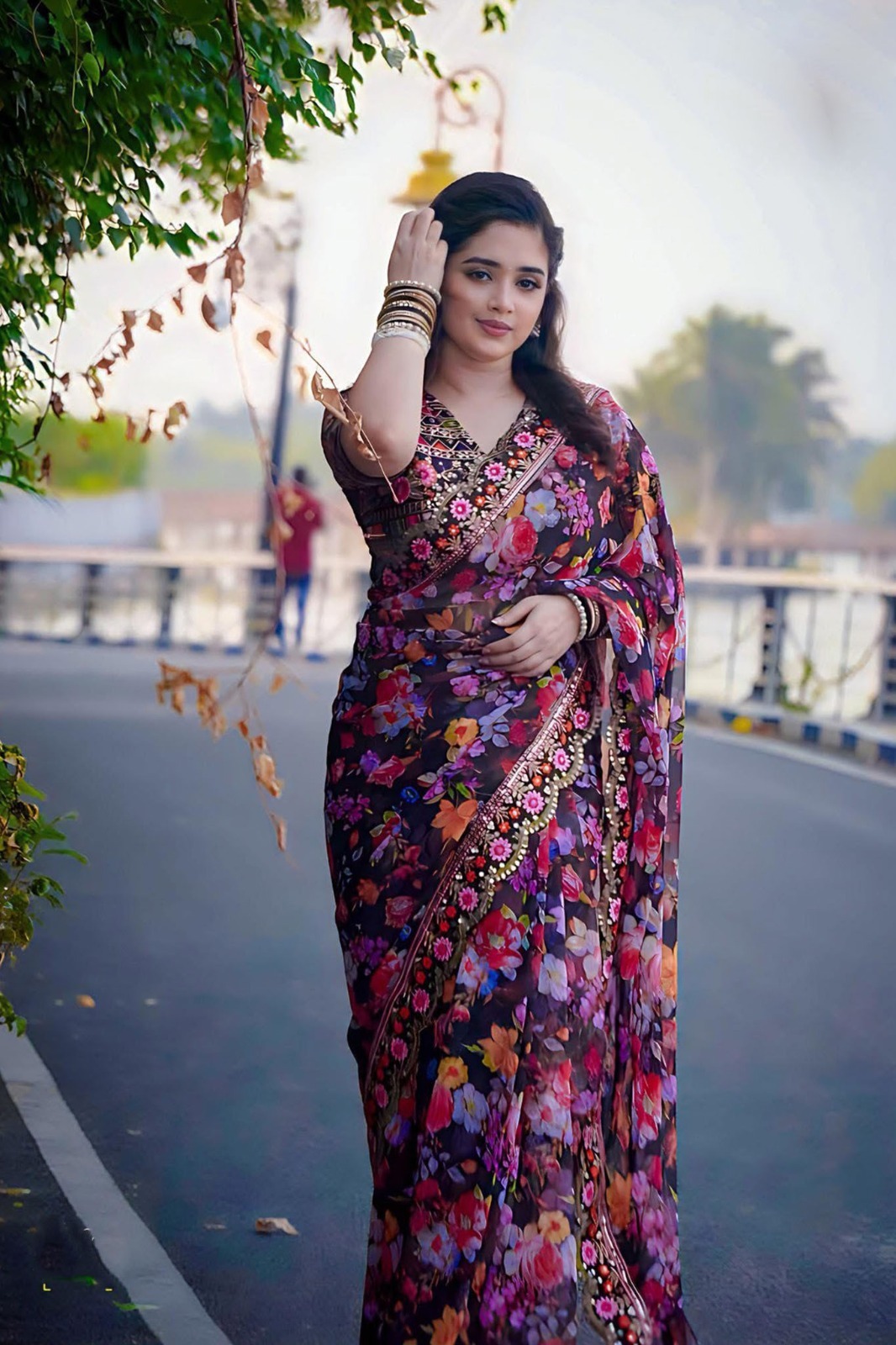 Digital Print Sharee with Blouse Piece ছবি 6