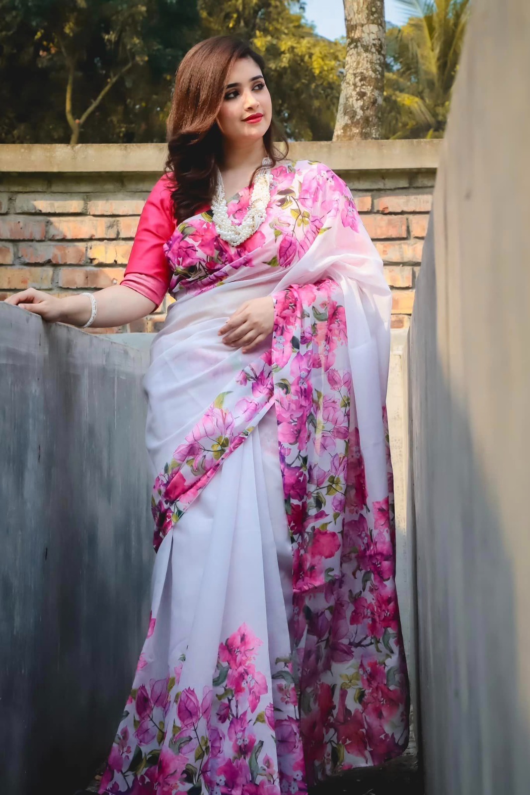চান্দুরি সিল্ক শাড়ি ব্লাউজ সহ