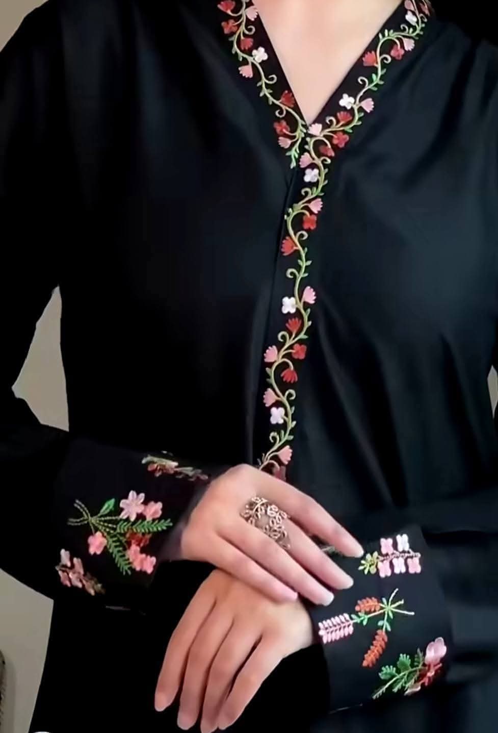 Cherry Two piece ছবি 3