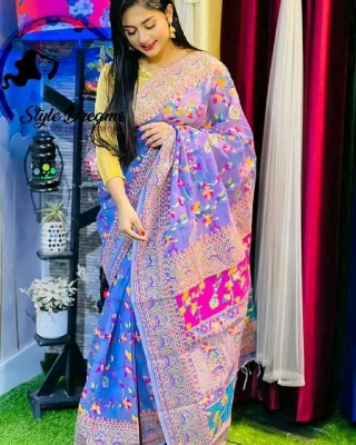 হাফ সিল্ক স্ক্রিন প্রিন্ট শাড়ি ছবি 5