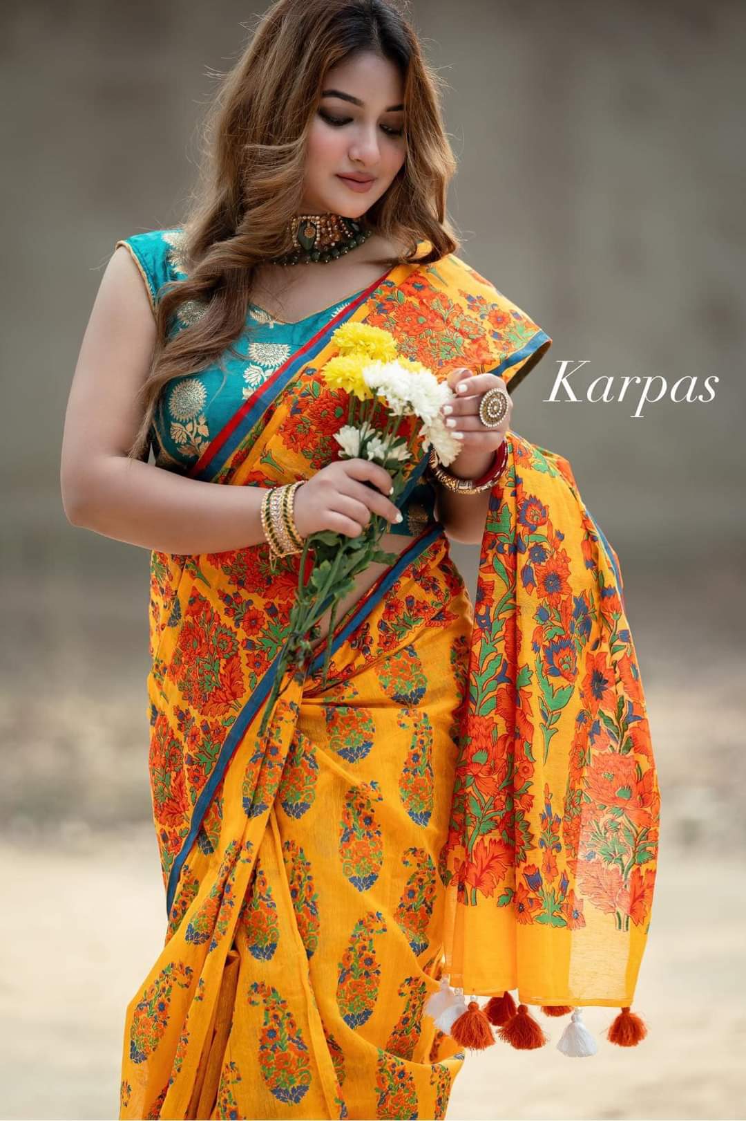 Half silk sharee ছবি 8
