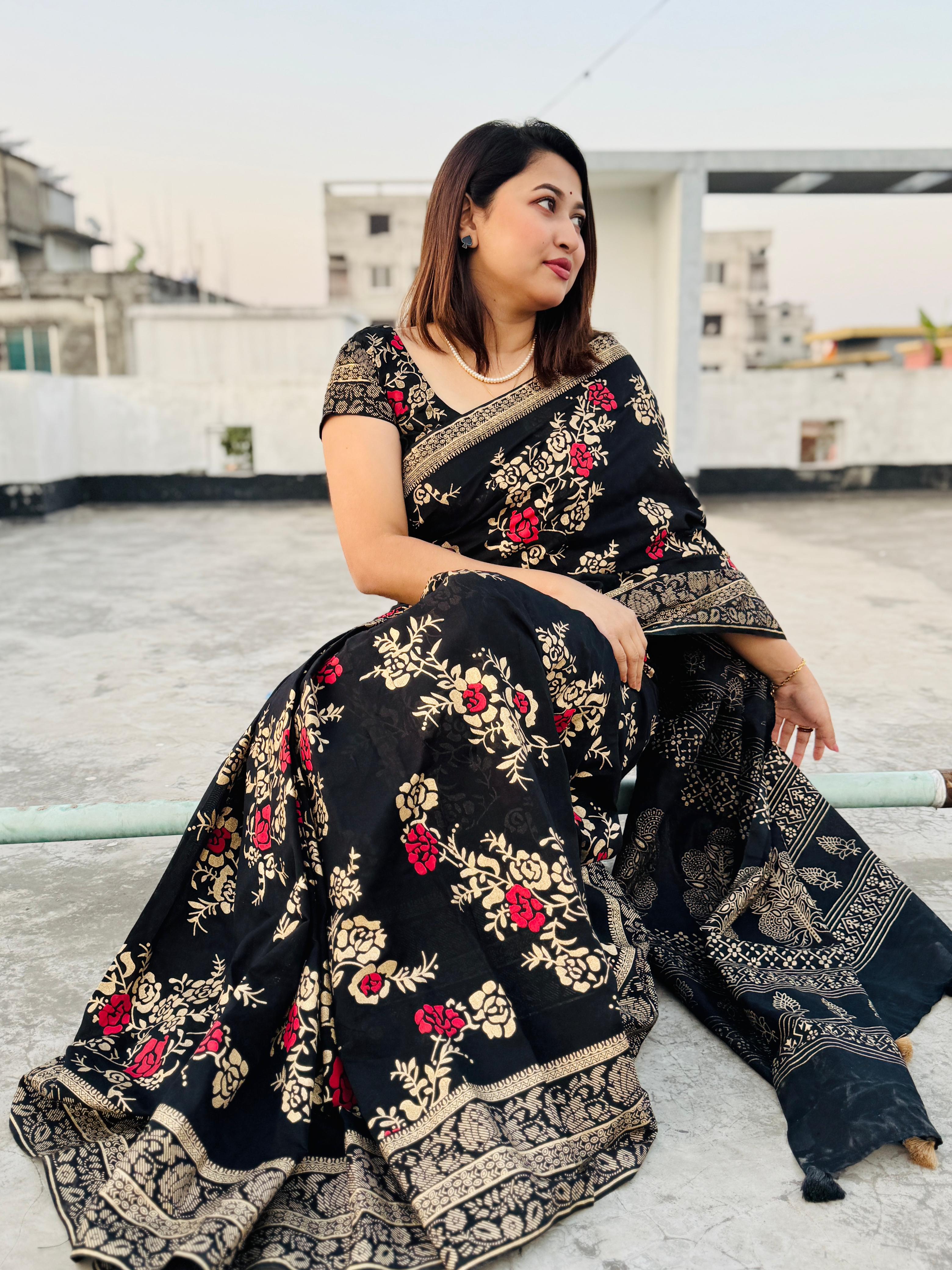 Dhupian Silk Sharee with Blaus  Piece