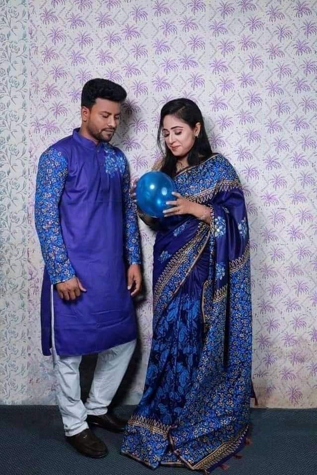 এক্সক্লুসিভ ধুপিয়ান সিল্ক শাড়ি & পাঞ্জাবি কাপল ড্রেস ছবি 4