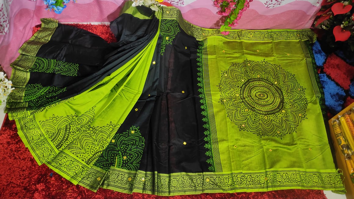 এমব্রয়ডাড়ী ধুপিয়ানসিল্ক শাড়ী ছবি 17