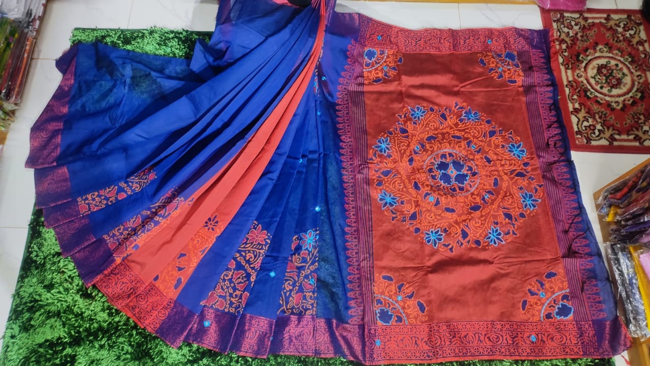 এমব্রয়ডাড়ী ধুপিয়ানসিল্ক শাড়ী ছবি 10