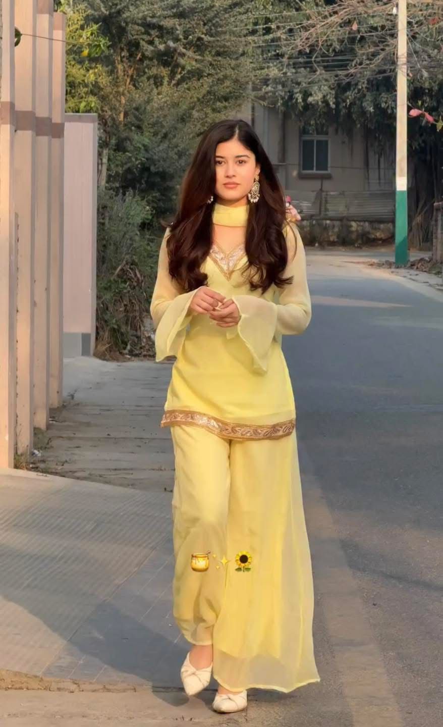 Georgette Sequence Three Piece ছবি 3
