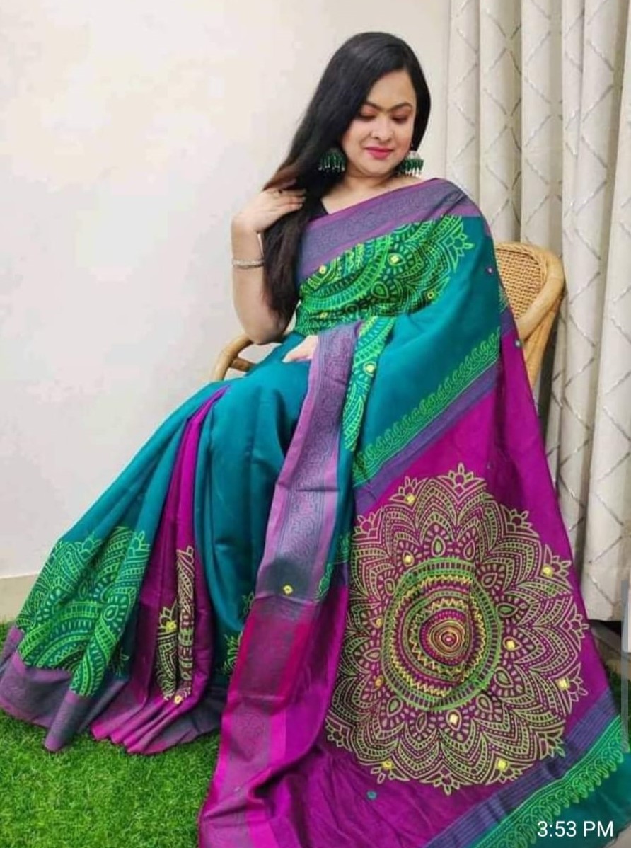 ধুপিয়ান সিল্ক শাড়ি ছবি 4
