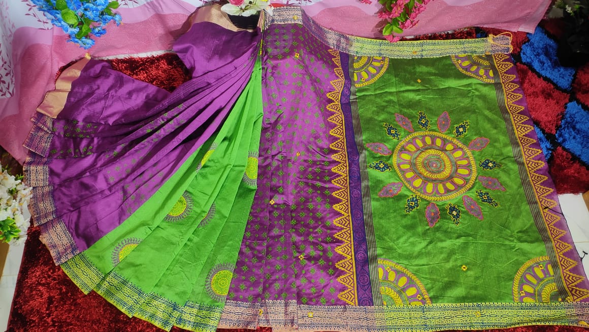 এমব্রয়ডাড়ী ধুপিয়ানসিল্ক শাড়ী ছবি 5