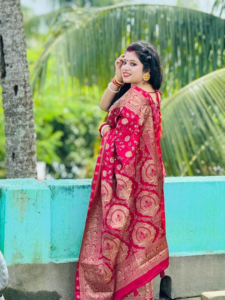 Premium Japani Silk Sharee ছবি 2