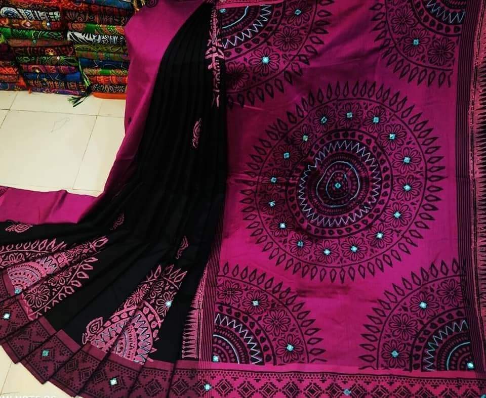 এমব্রয়ডাড়ী ধুপিয়ানসিল্ক শাড়ী
