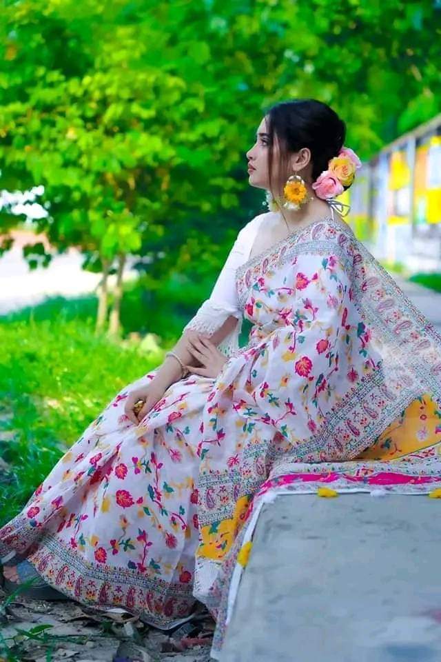 হাফ সিল্ক স্ক্রিন প্রিন্ট শাড়ি ছবি 12