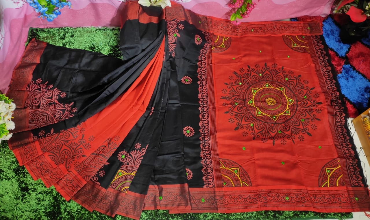 এমব্রয়ডাড়ী ধুপিয়ানসিল্ক শাড়ী ছবি 18