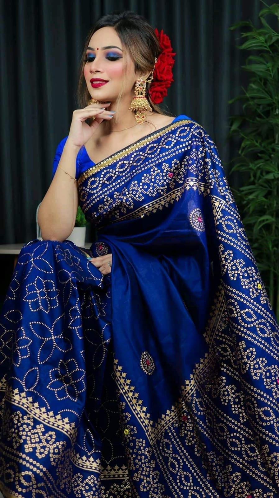 হ্যান্ডপ্রিন্ট হাফসিল্ক শাড়ী