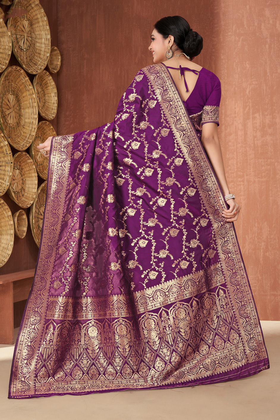 Japani Silk Skin Print Sharee with Blouse Piece ছবি 3