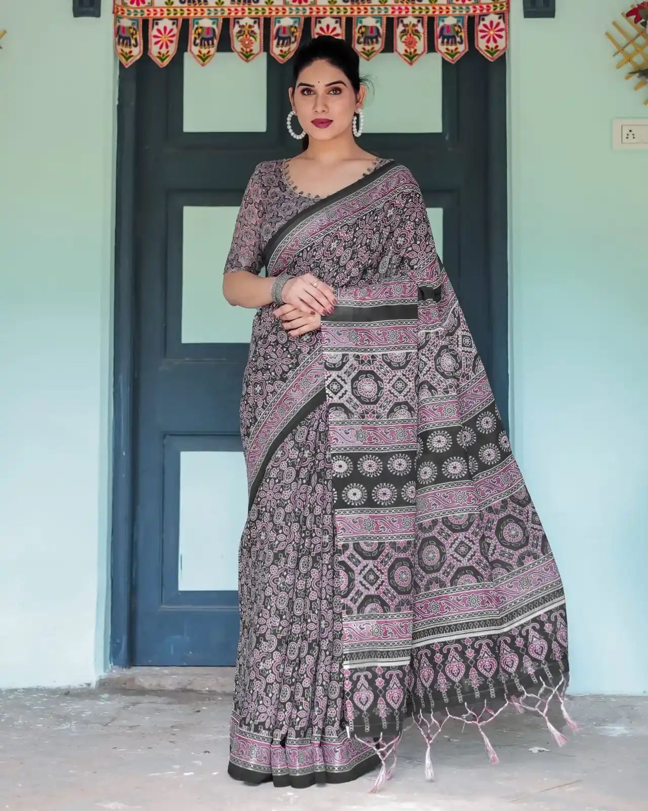Chanduri Silk Sharee ছবি 10