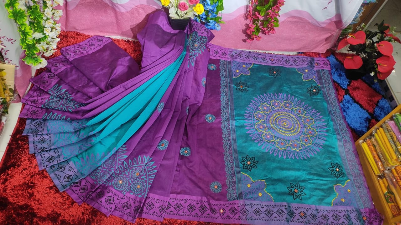 এমব্রয়ডাড়ী ধুপিয়ানসিল্ক শাড়ী ছবি 14
