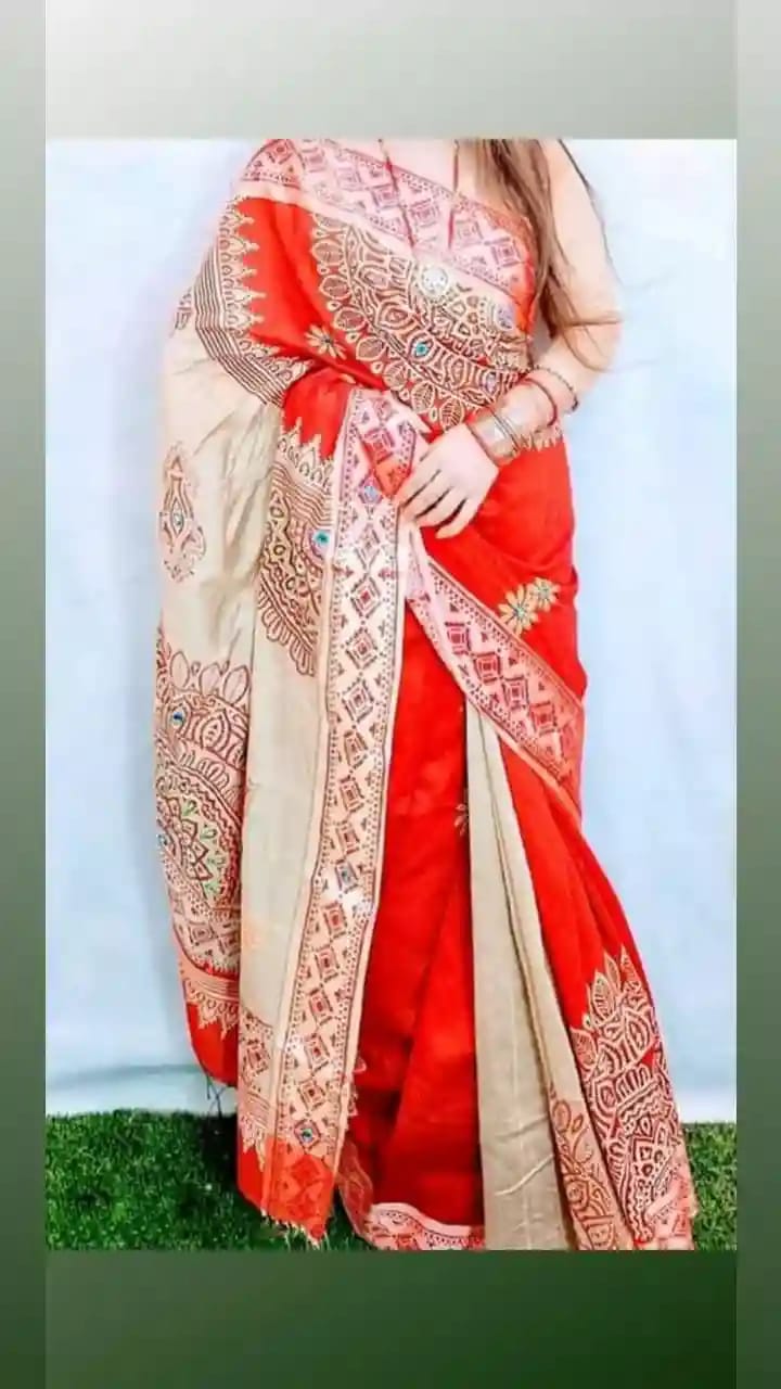 ধুপিয়ান সিল্ক শাড়ি