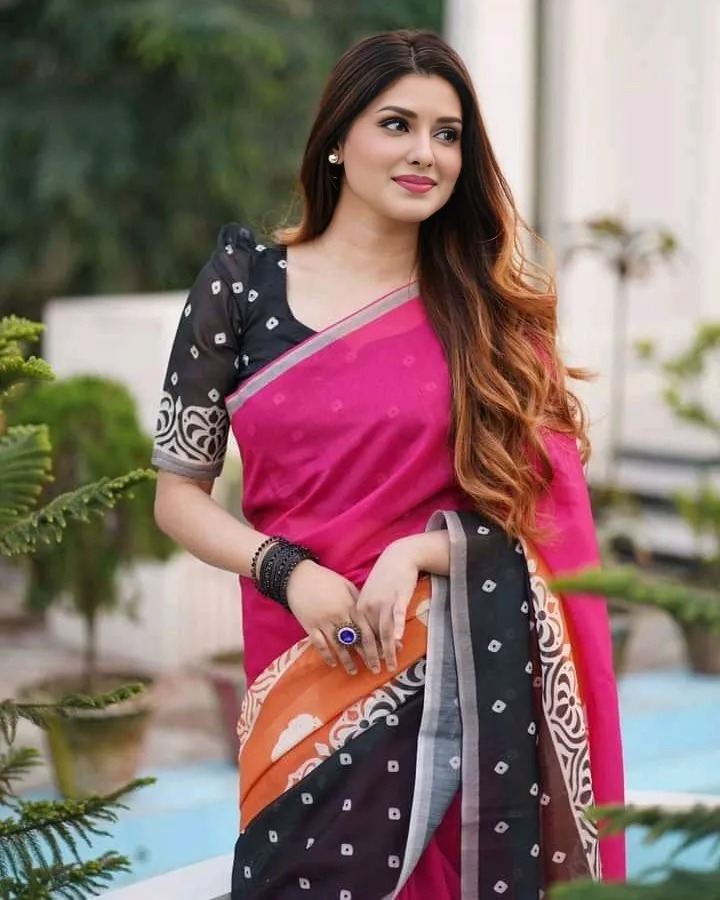 Digital Print Sharee with Blouse ছবি 2