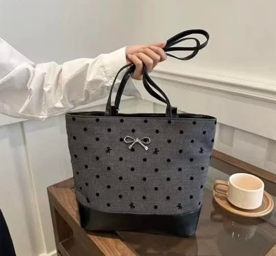 Stylish Ladies Bag
