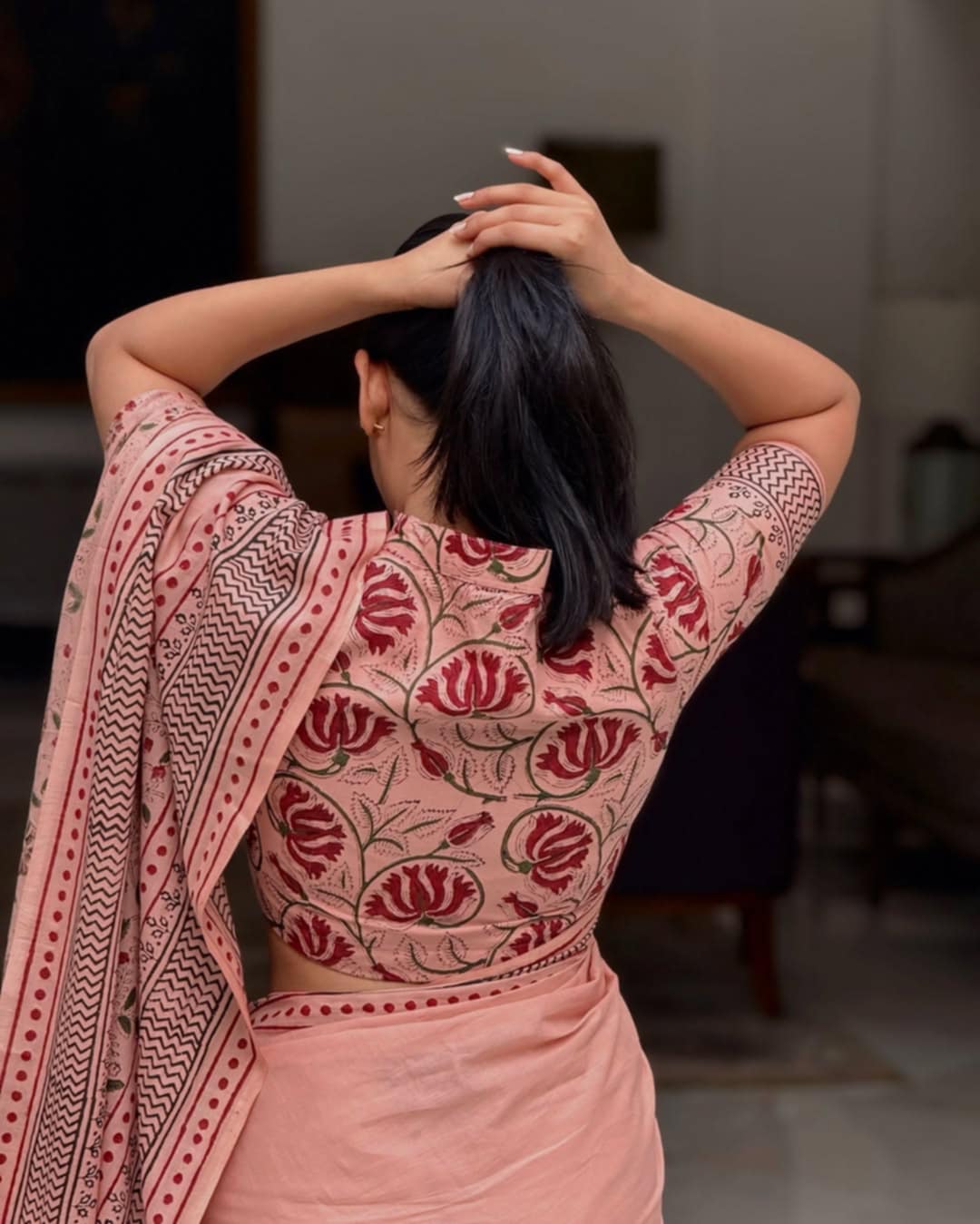 Premium Parsha Sharee with Blouse Piece ছবি 4