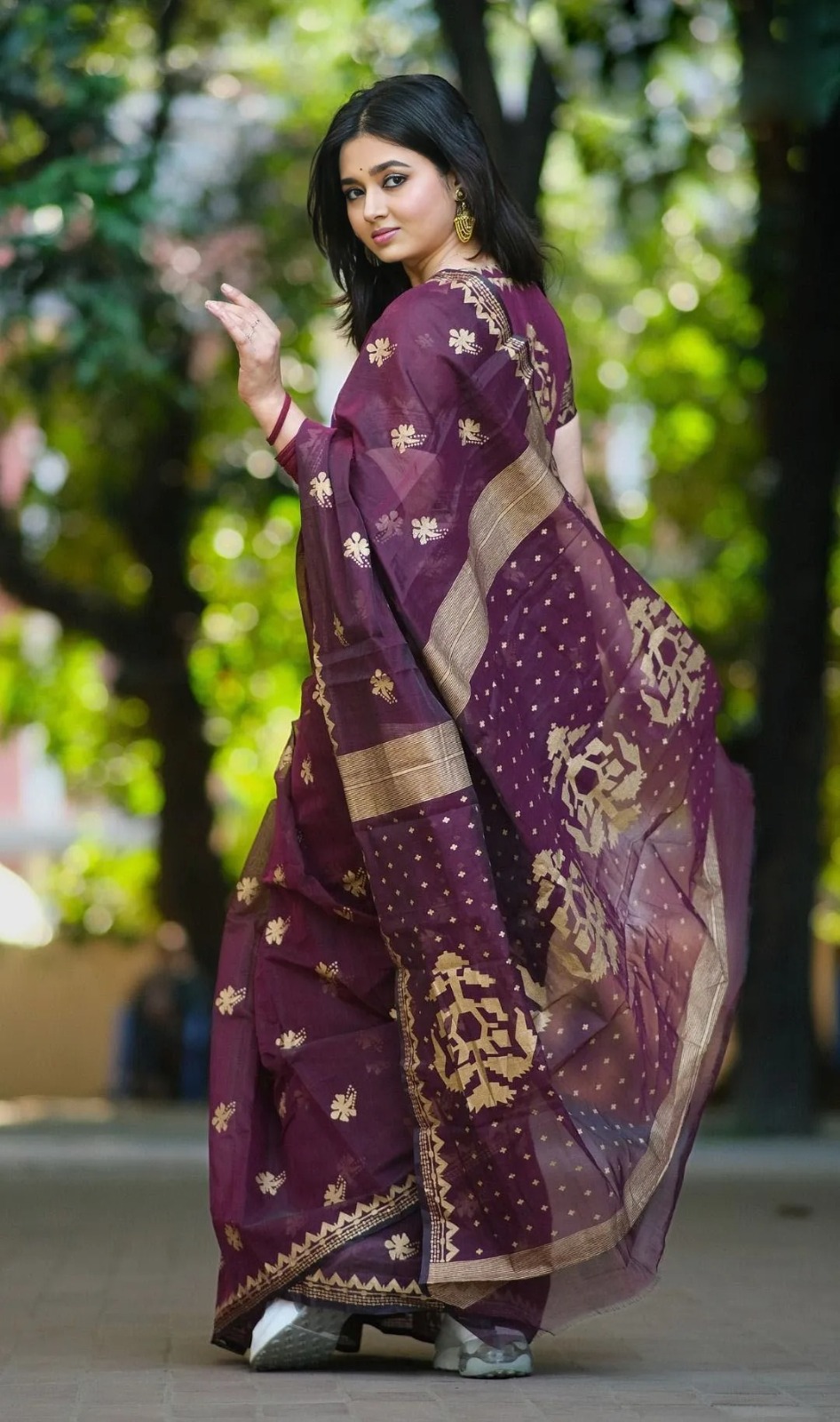 Semi Moslin Sharee with Blouse Piece ছবি 17