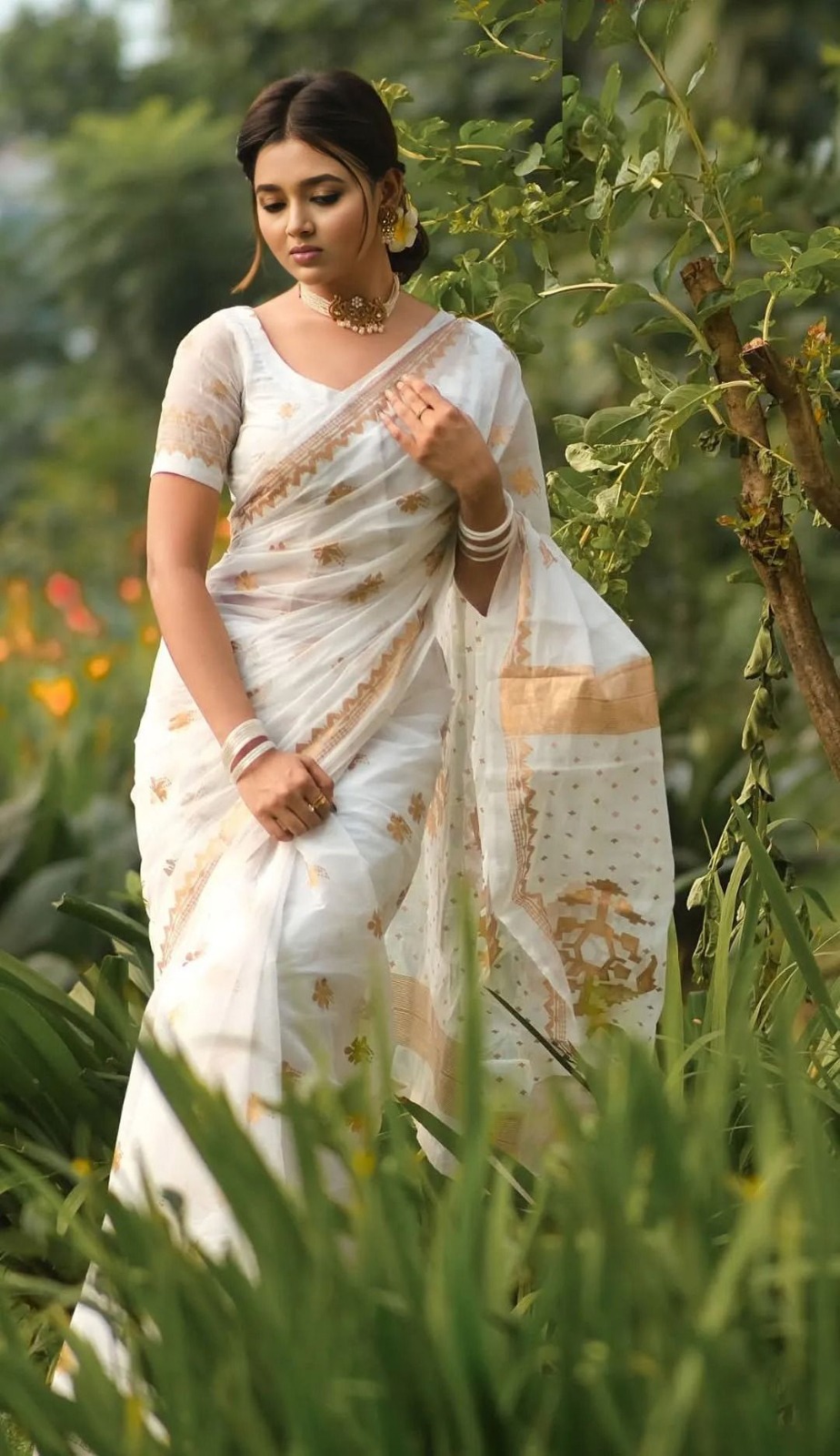 Semi Moslin Sharee with Blouse Piece ছবি 12