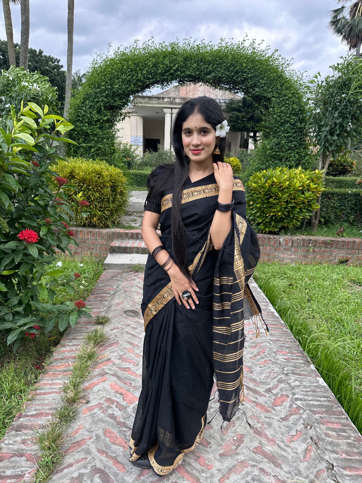 Half Silk Nokshi pair sharee ছবি 2
