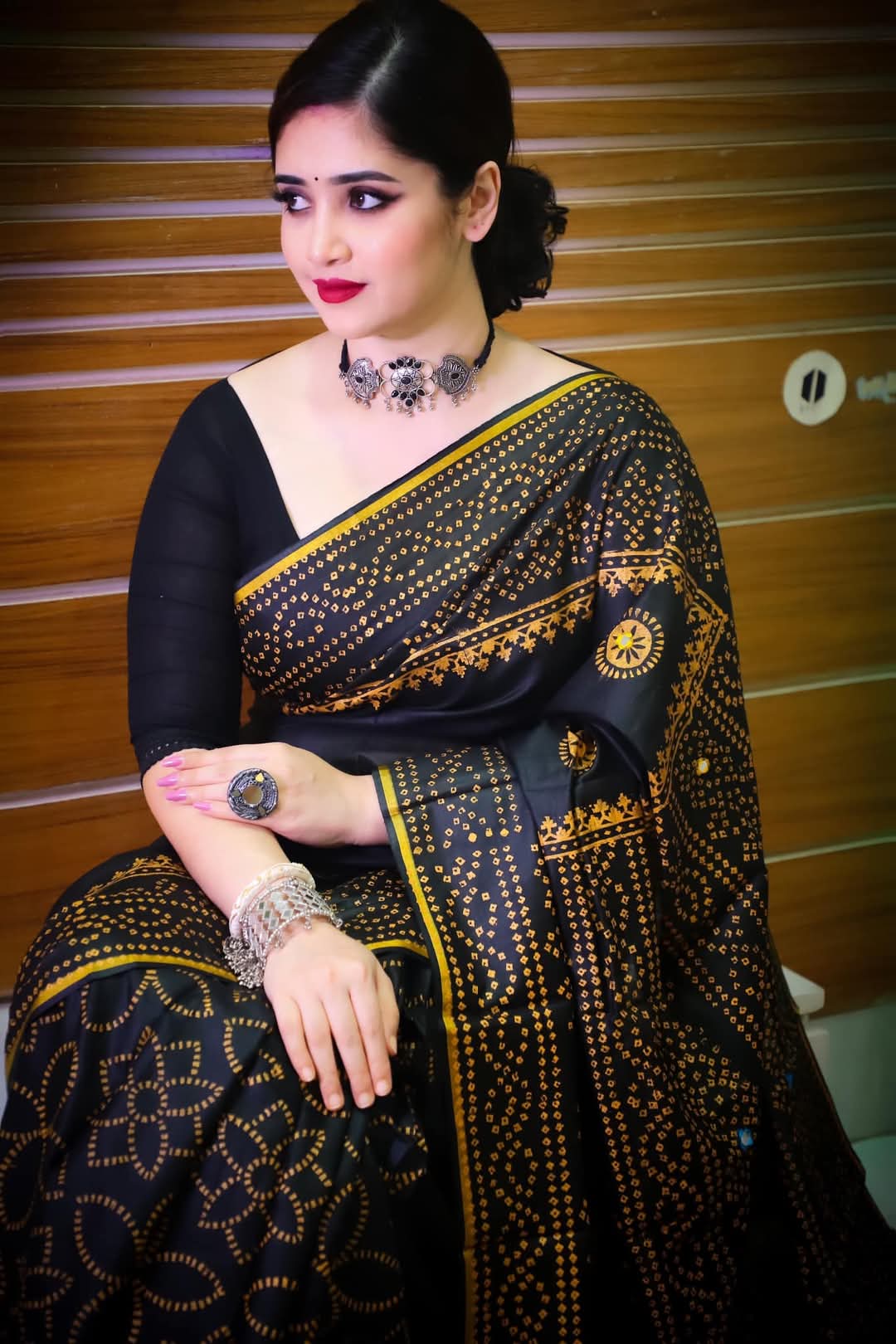 Block Print Reshmi Silk Sharee ছবি 3