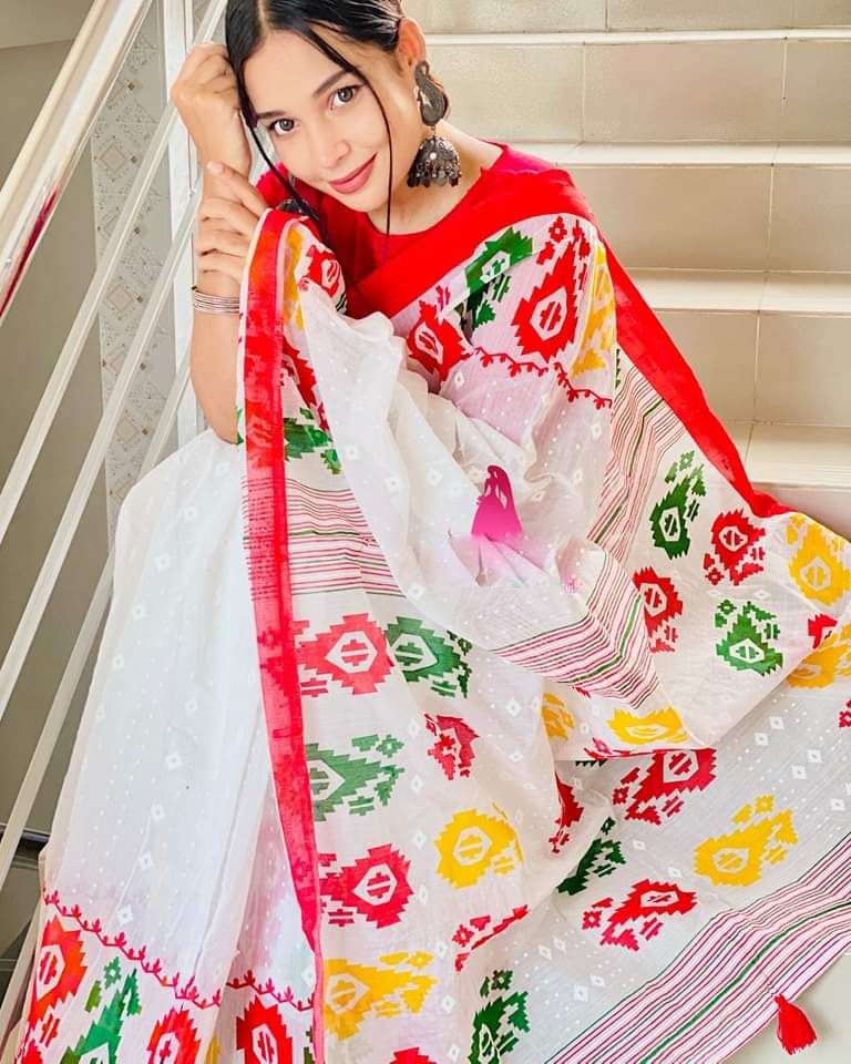 হাফ সিল্ক স্কিন প্রিন্ট শাড়ি ছবি 2