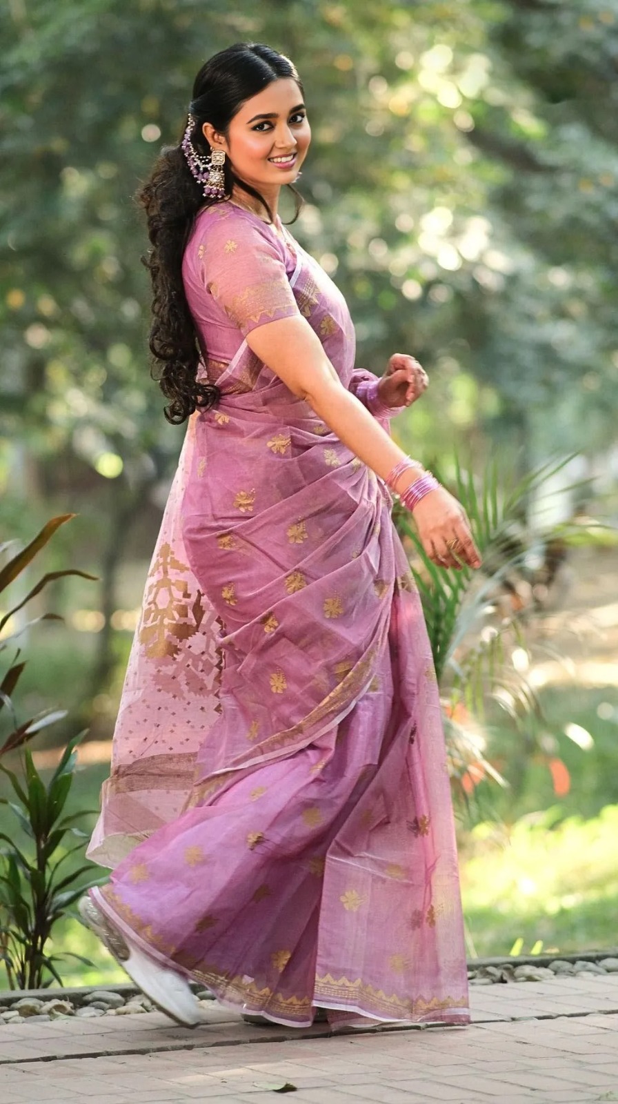 Semi Moslin Sharee with Blouse Piece ছবি 10