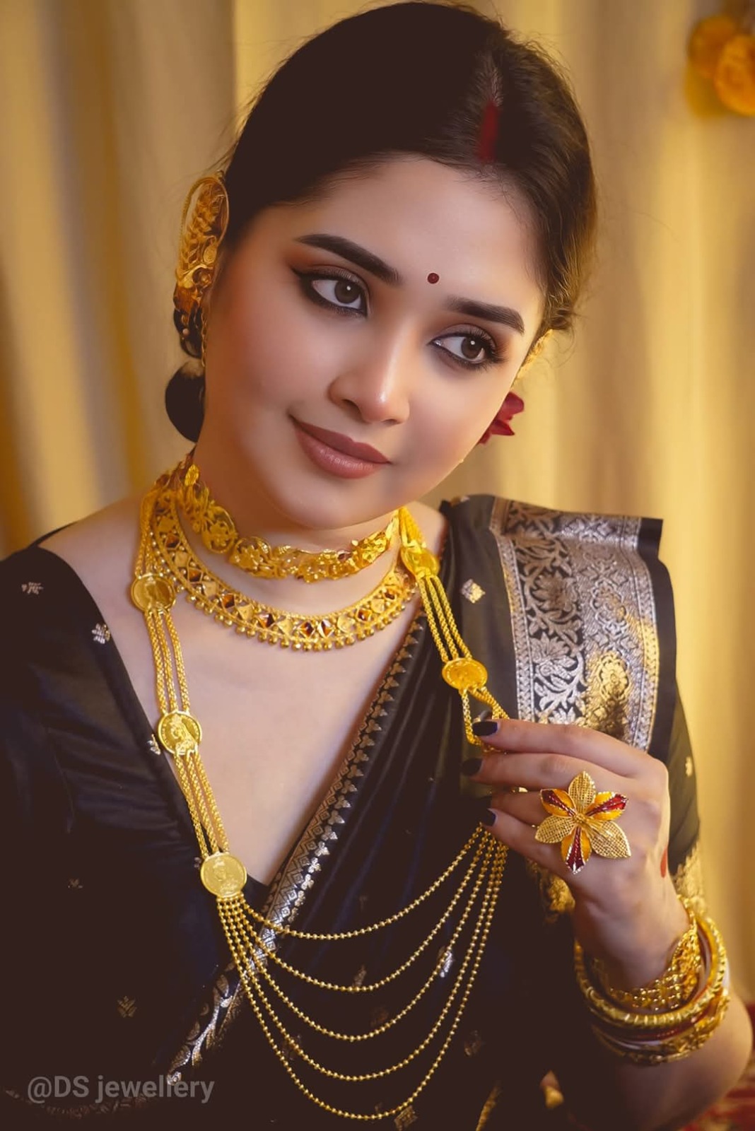 Dhupiyan Silk Sharee with Blouse Piece