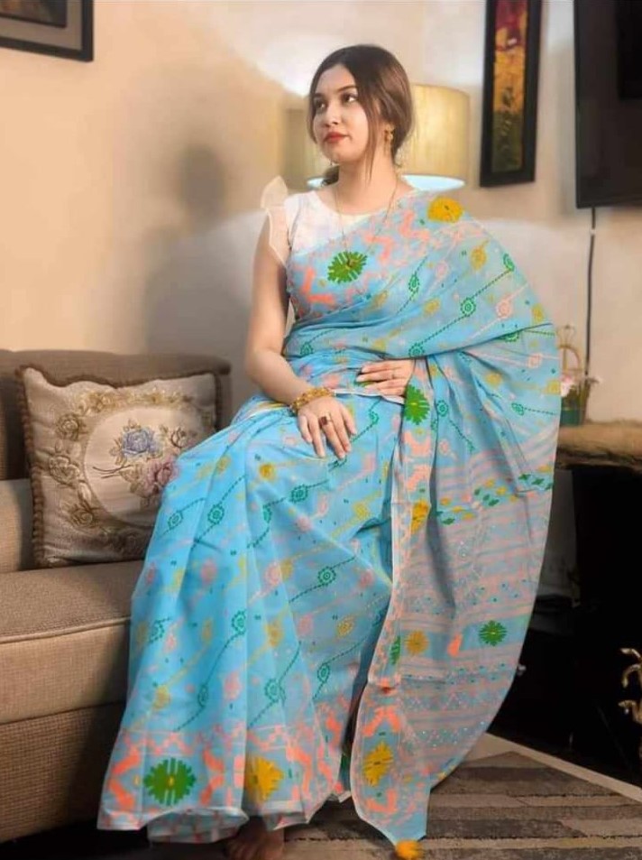 হাফ সিল্ক স্ক্রিন প্রিন্ট শাড়ি