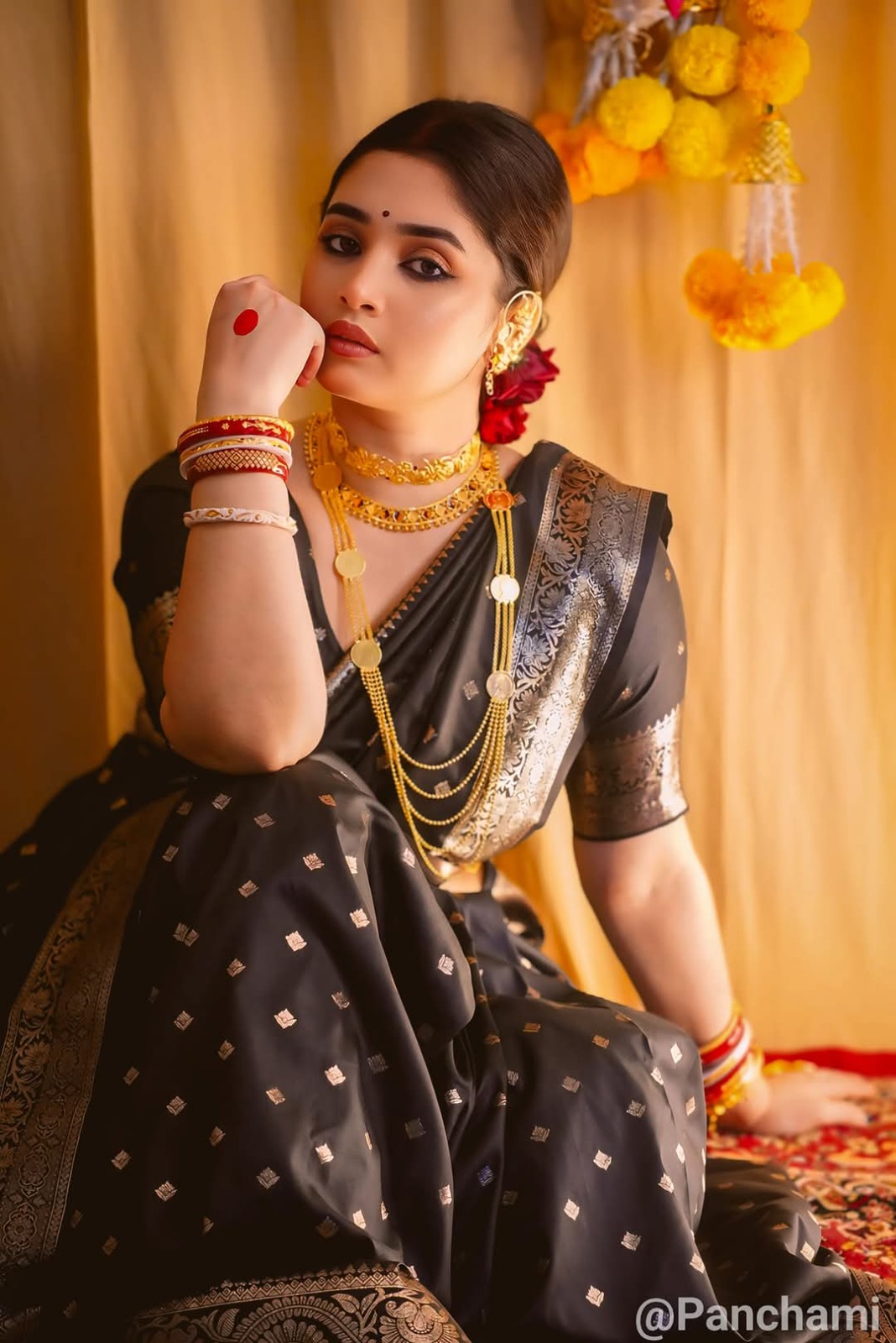 Dhupiyan Silk Sharee with Blouse Piece