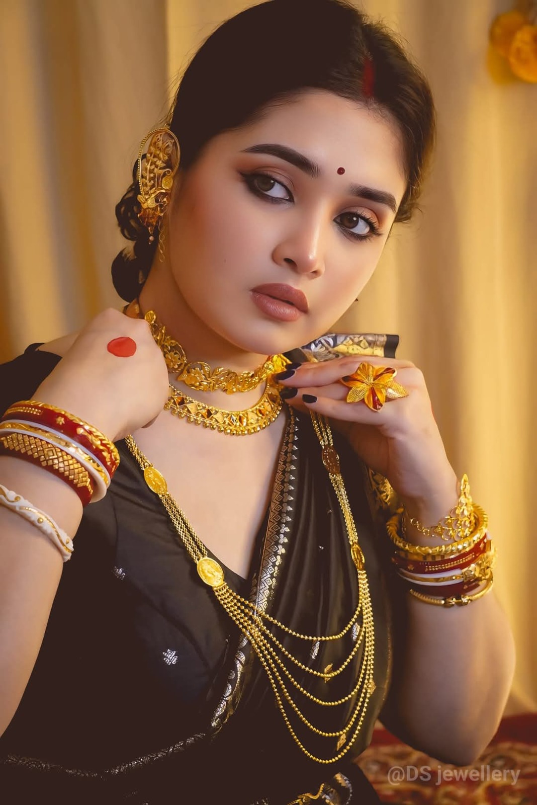 Dhupiyan Silk Sharee with Blouse Piece