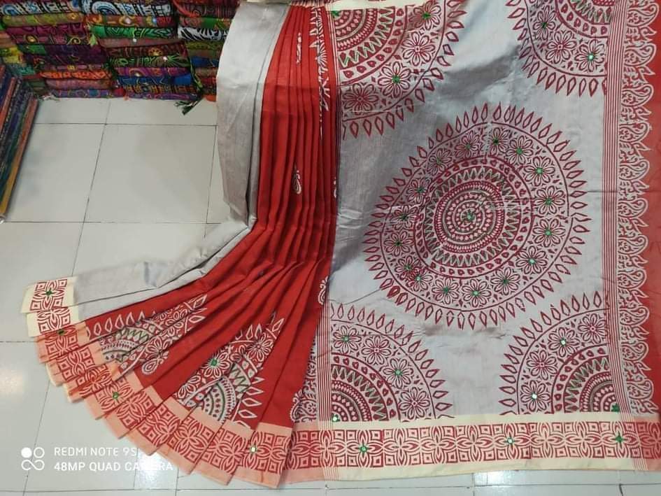 এমব্রয়ডাড়ী ধুপিয়ানসিল্ক শাড়ী