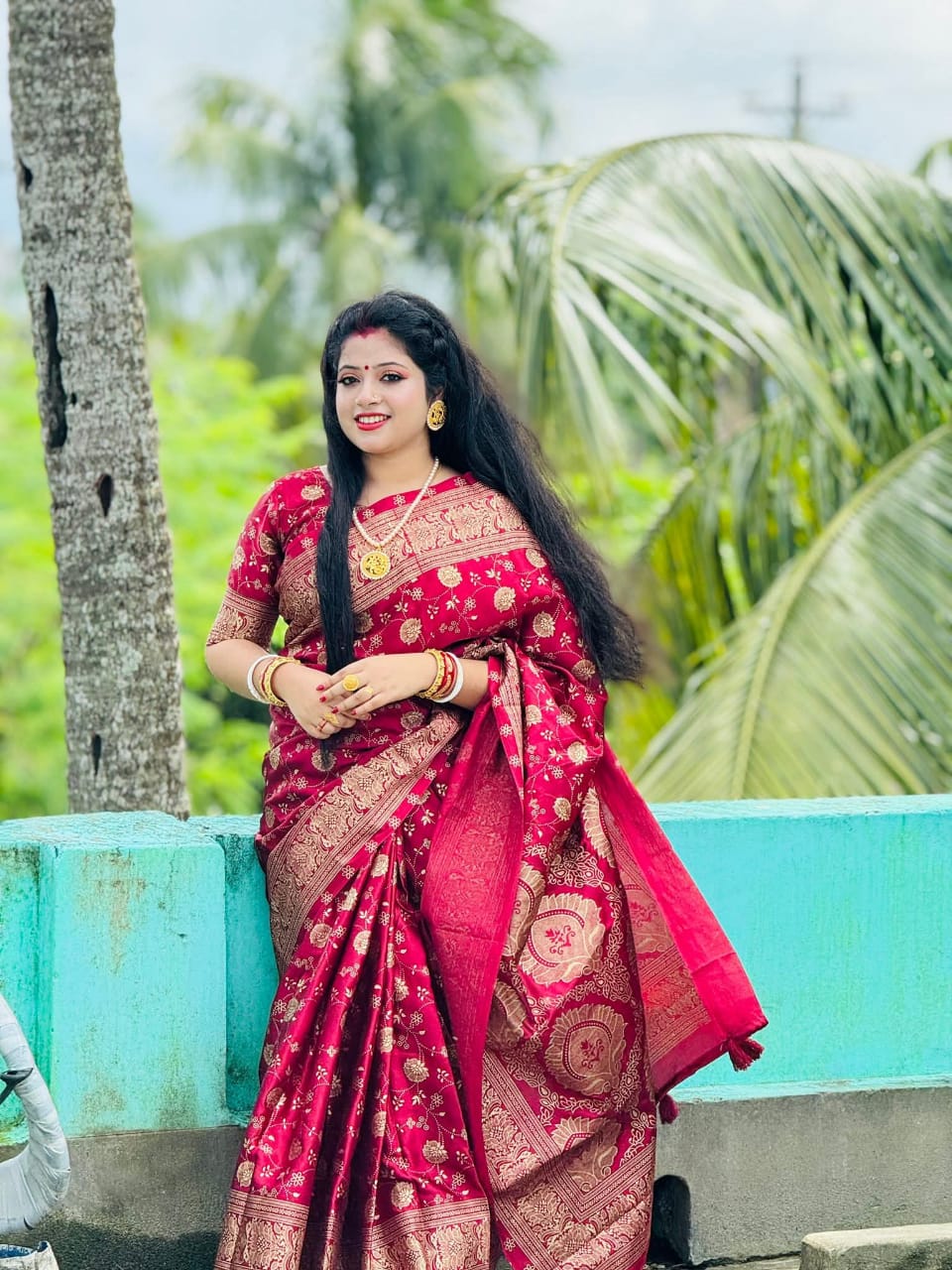 Premium Japani Silk Sharee ছবি 5