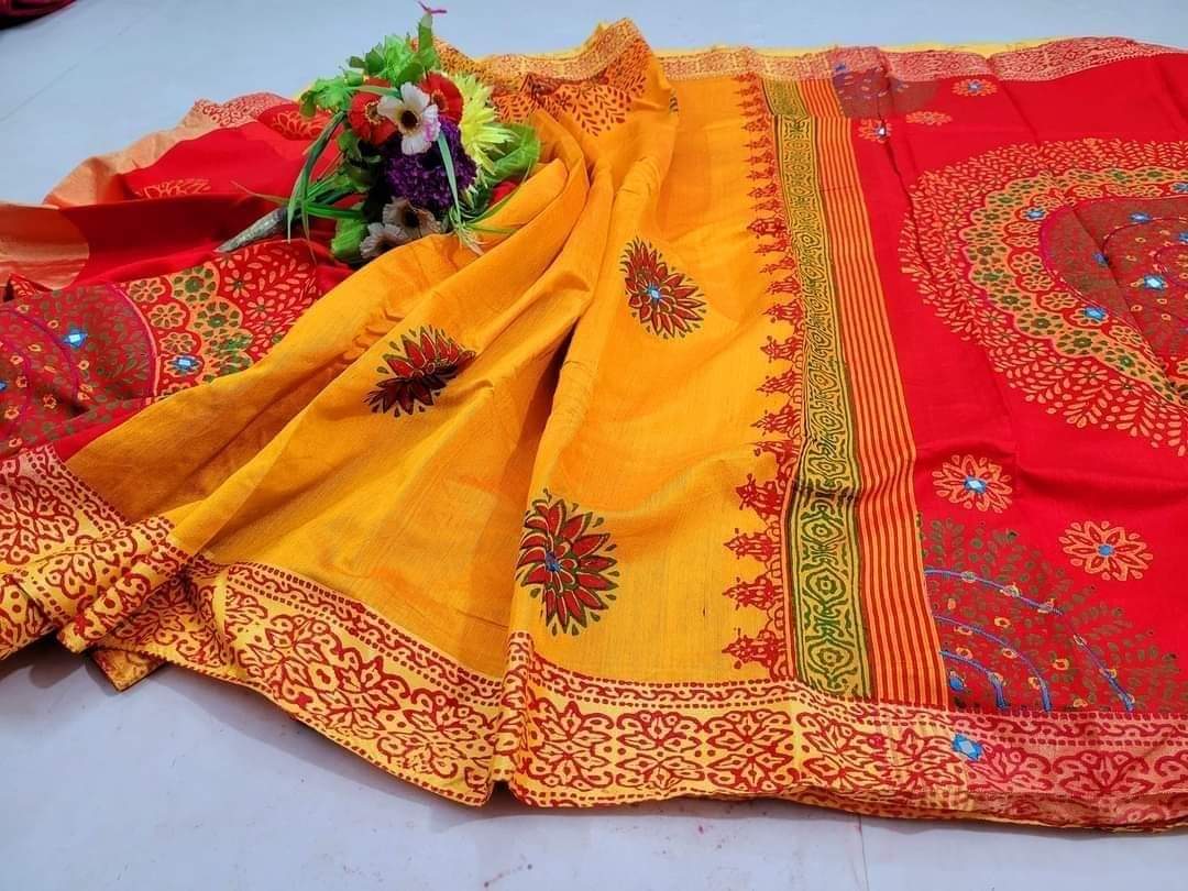 এমব্রয়ডাড়ী ধুপিয়ানসিল্ক শাড়ী