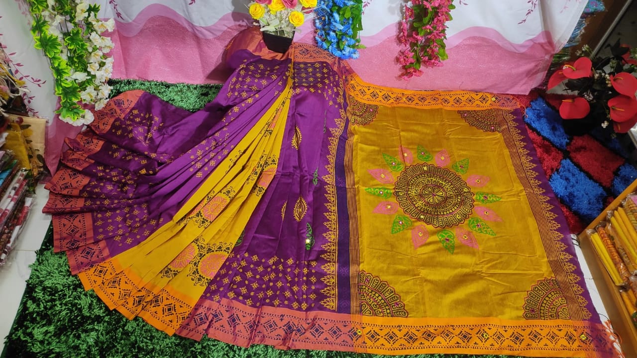 এমব্রয়ডাড়ী ধুপিয়ানসিল্ক শাড়ী ছবি 11