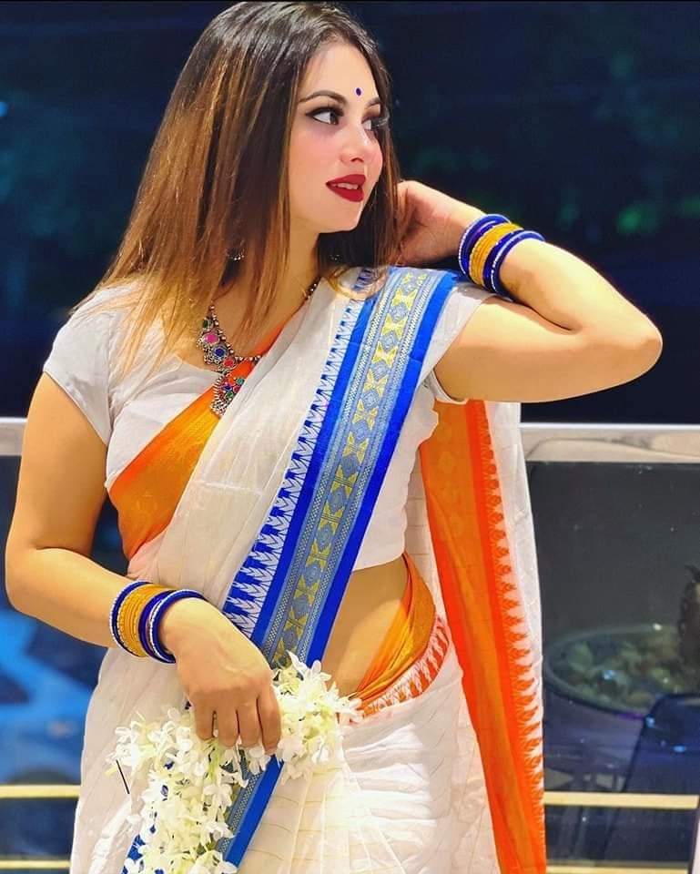 টাঙ্গাইল শাড়ী মাধুরাই