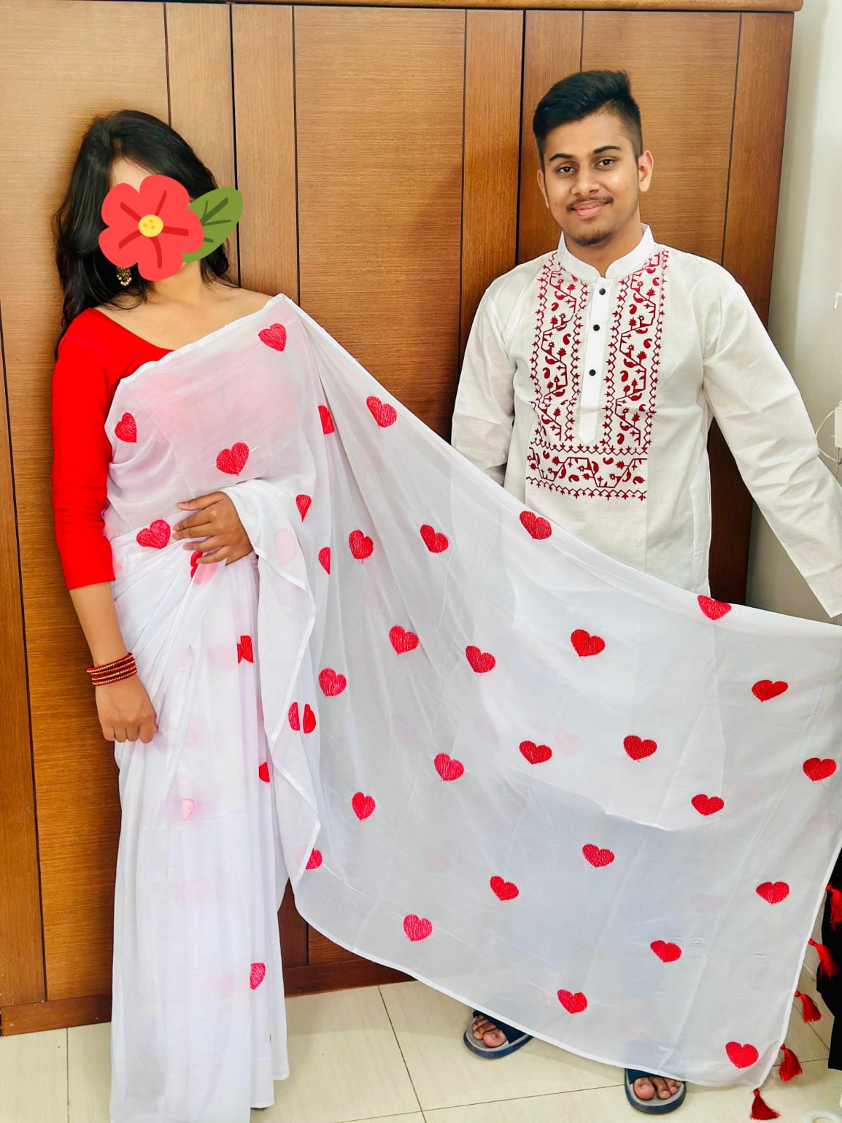 কাপল ড্রেস