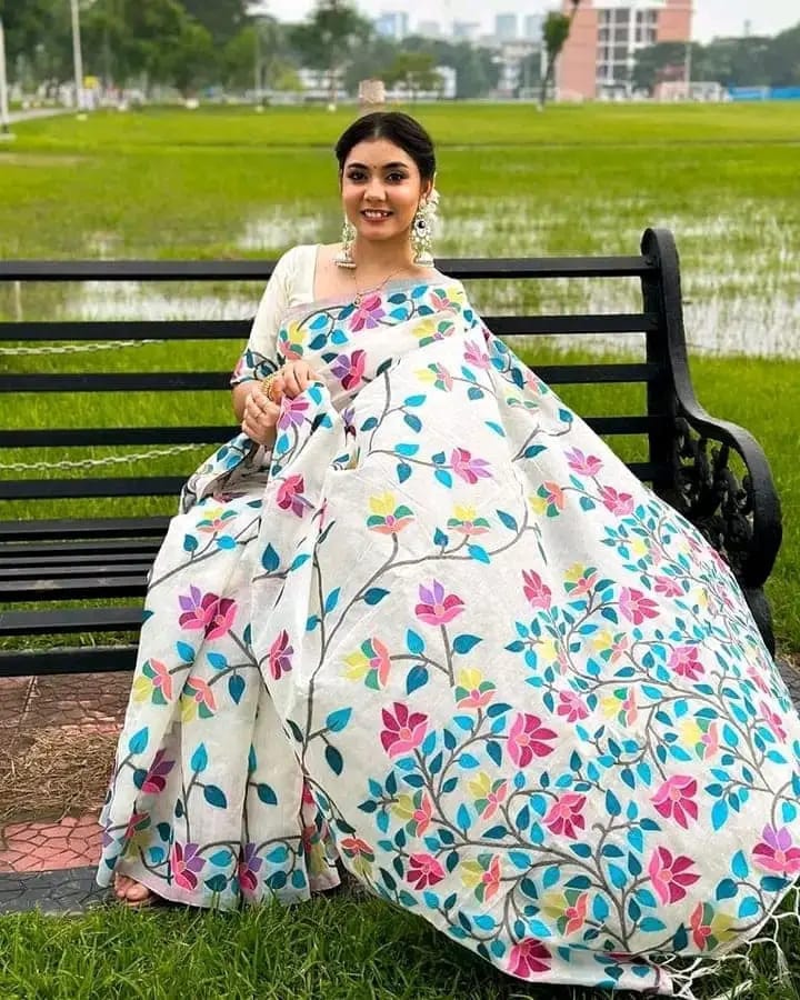 হাফ সিল্ক স্ক্রিন প্রিন্ট শাড়ি ছবি 6