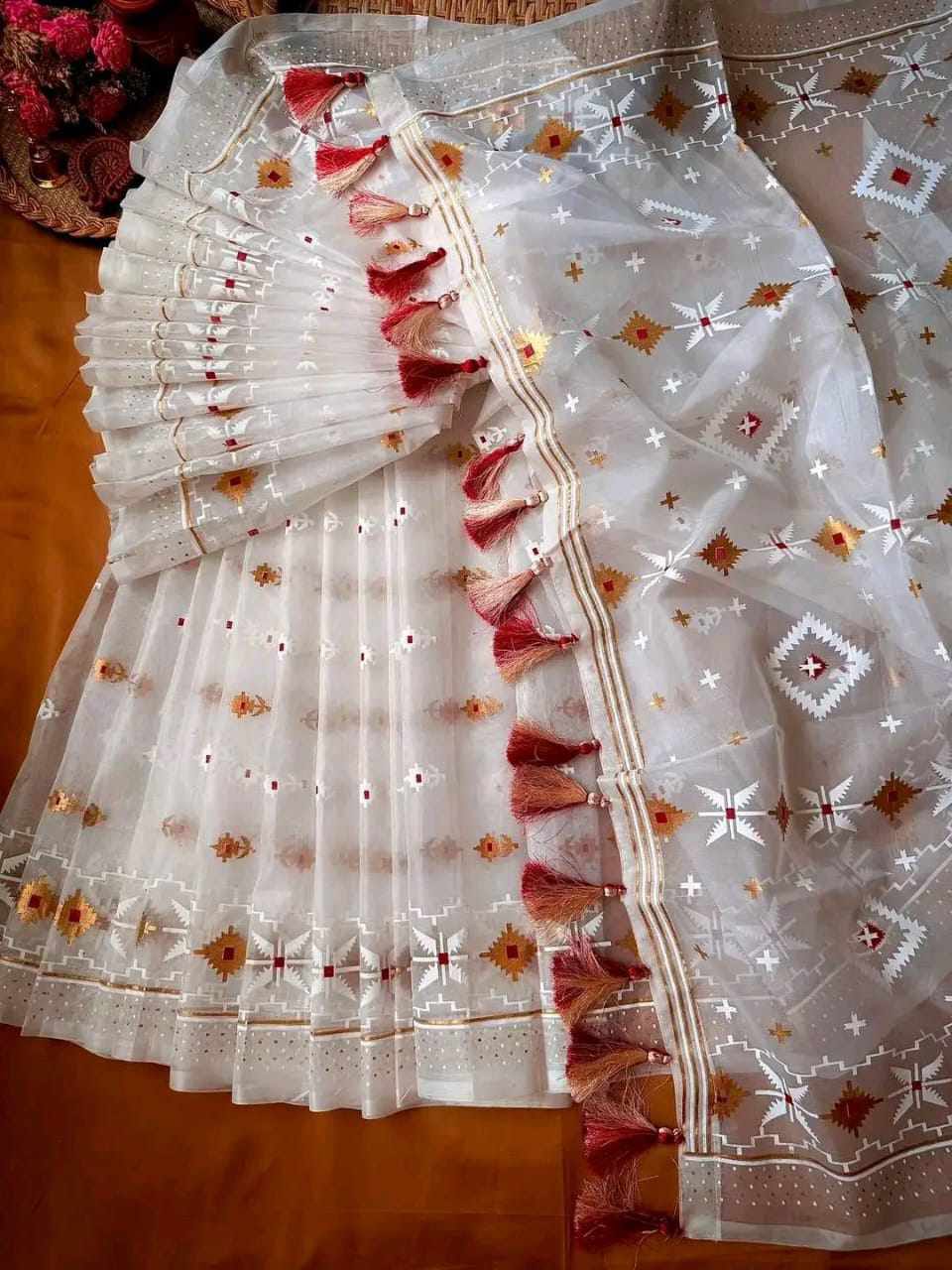Half Silk Jamdani Print Saree ছবি 10