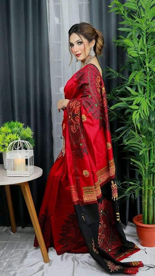 হ্যান্ডপ্রিন্ট হাফসিল্ক শাড়ী